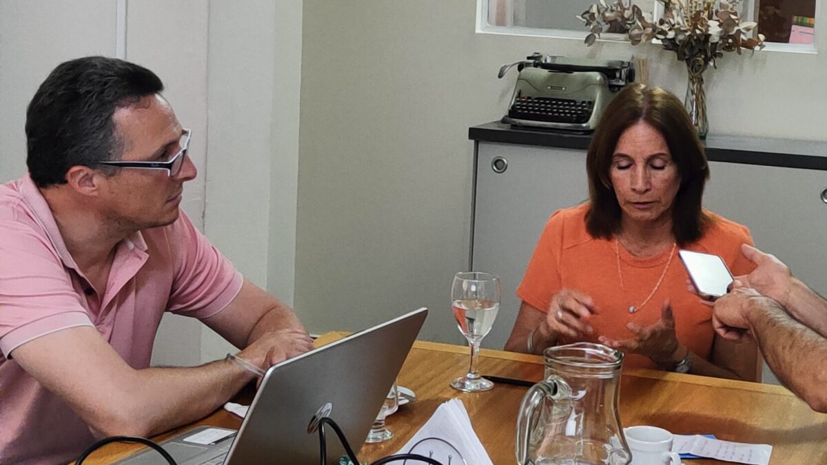 Esta mañana la intendente María Teresa Riu-Cazaux presentó el Plan de Gobierno 2023 y descartó su candidatura al sillón municipal